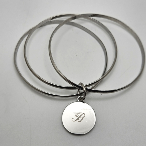 ๐ข3/$19๐ข Initial Monogram Letter B Silver Bangle Bracelet Set - Picture 2 of 4
